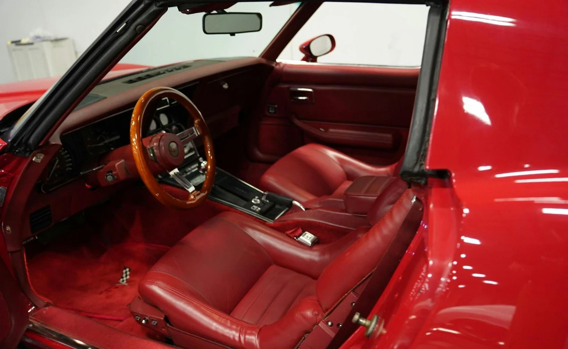 1982 Chevrolet Corvette C3 - Image 6 of 10