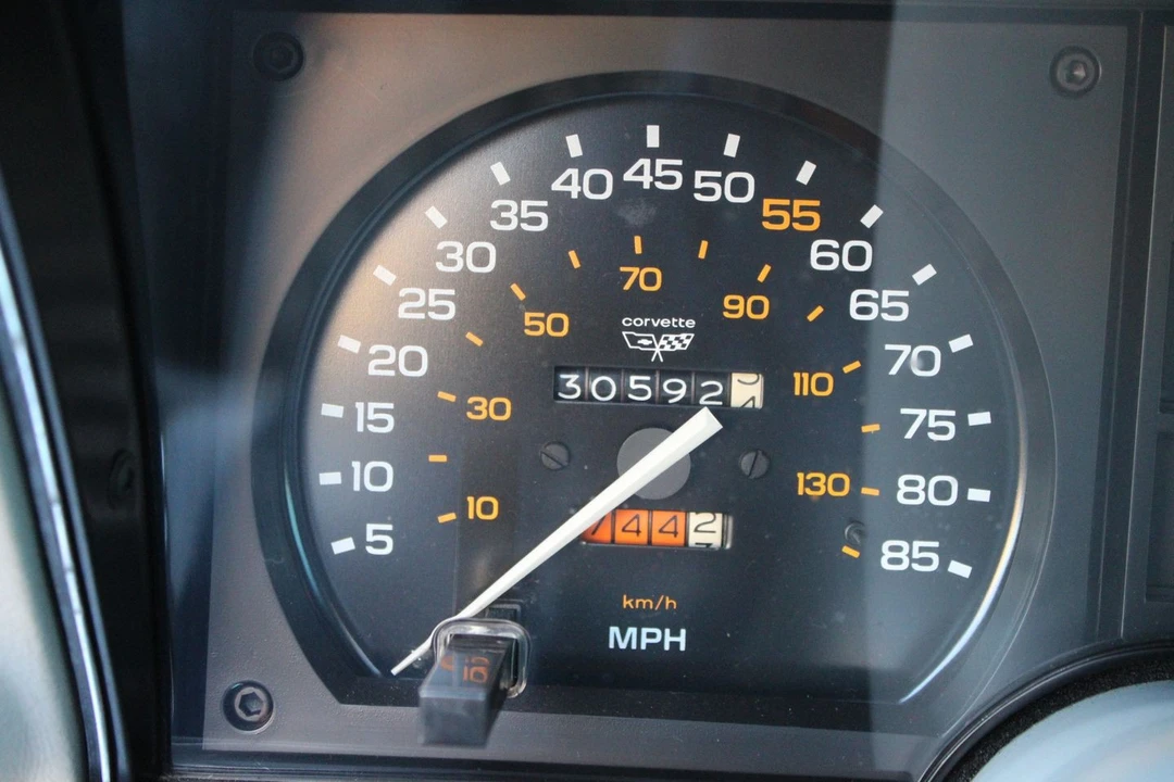 1982 Chevrolet Corvette C3 - Image 28 of 31