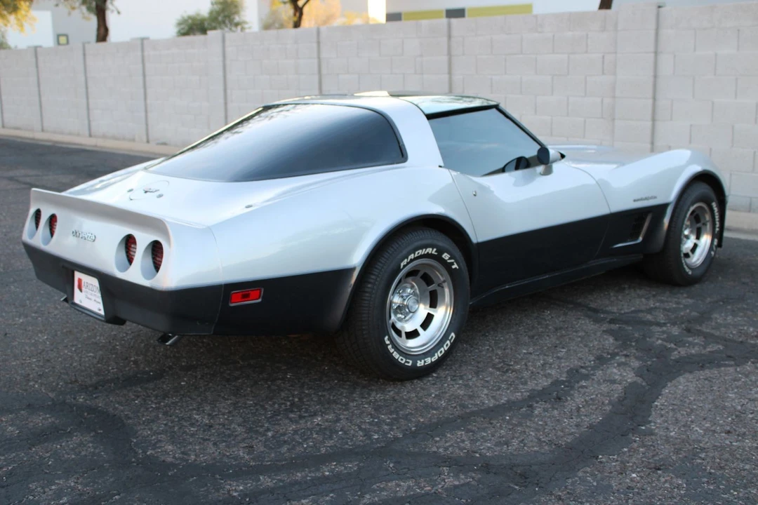 1982 Chevrolet Corvette C3 - Image 15 of 31