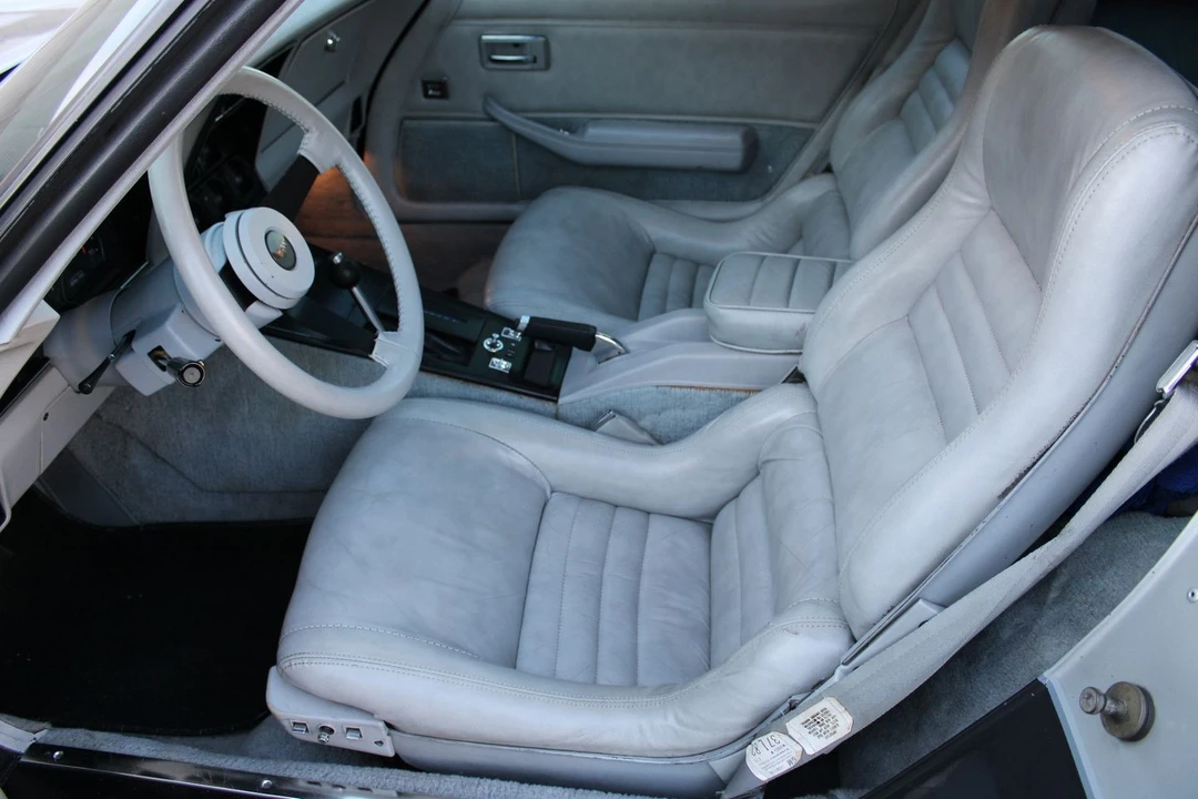 1982 Chevrolet Corvette C3 - Image 23 of 31