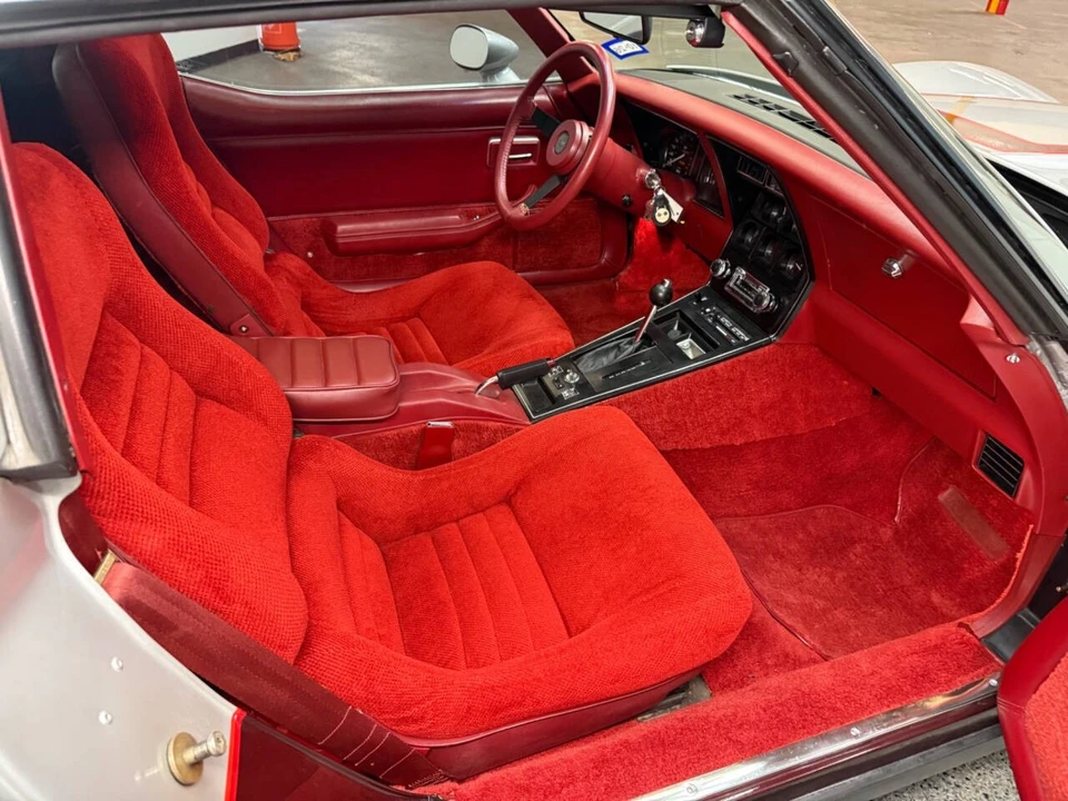 1982 Chevrolet Corvette C3 - Image 25 of 31