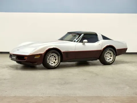 1982 Chevrolet Corvette Base 2dr Coupe