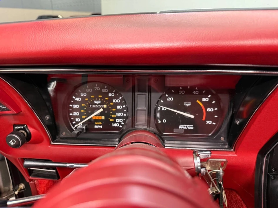 1982 Chevrolet Corvette C3 - Image 18 of 31