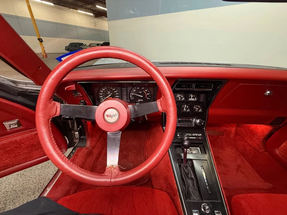 1982 Chevrolet Corvette C3 - Image 15 of 31