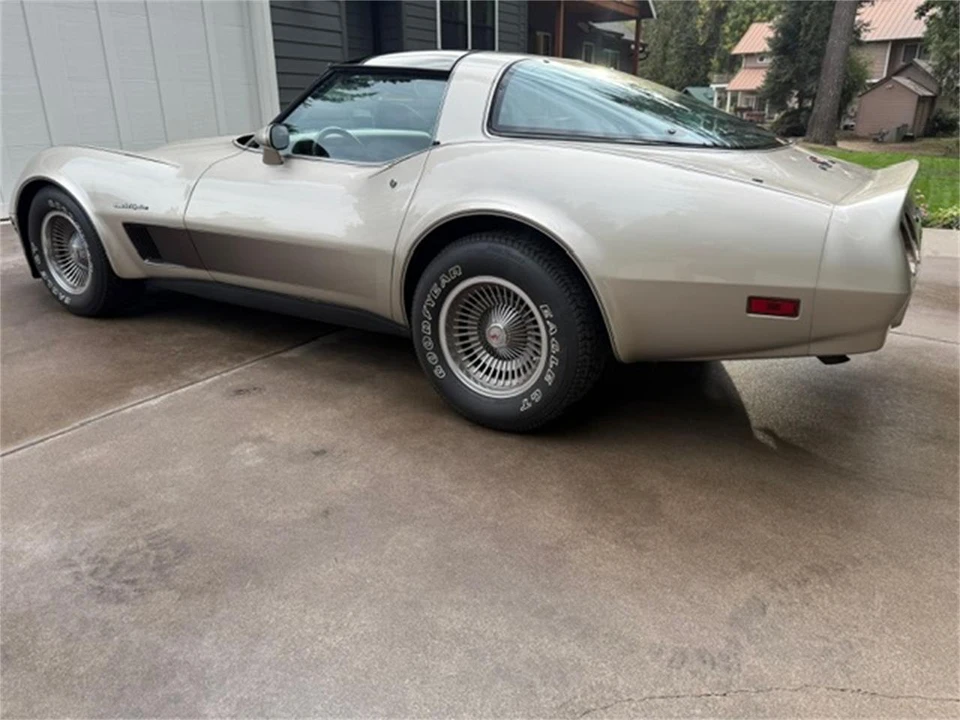 1982 Chevrolet Corvette C3 - Image 7 of 21