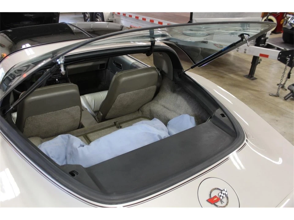1982 Chevrolet Corvette C3 - Image 11 of 26