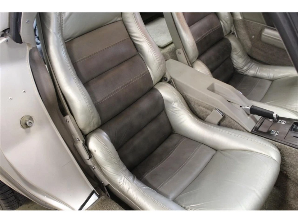 1982 Chevrolet Corvette C3 - Image 25 of 26