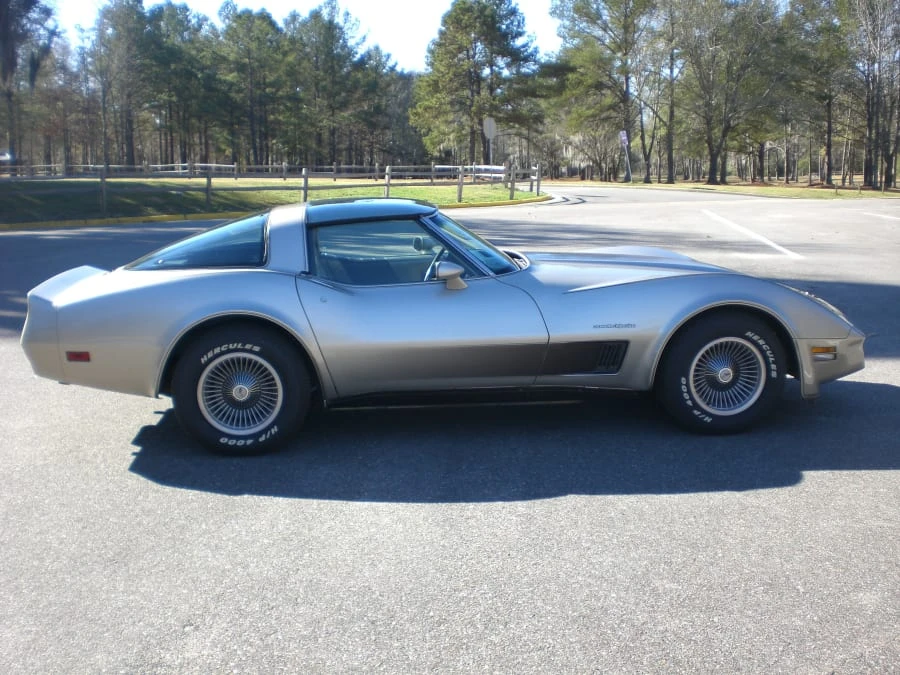 1982 Chevrolet Corvette C3 - Image 2 of 8