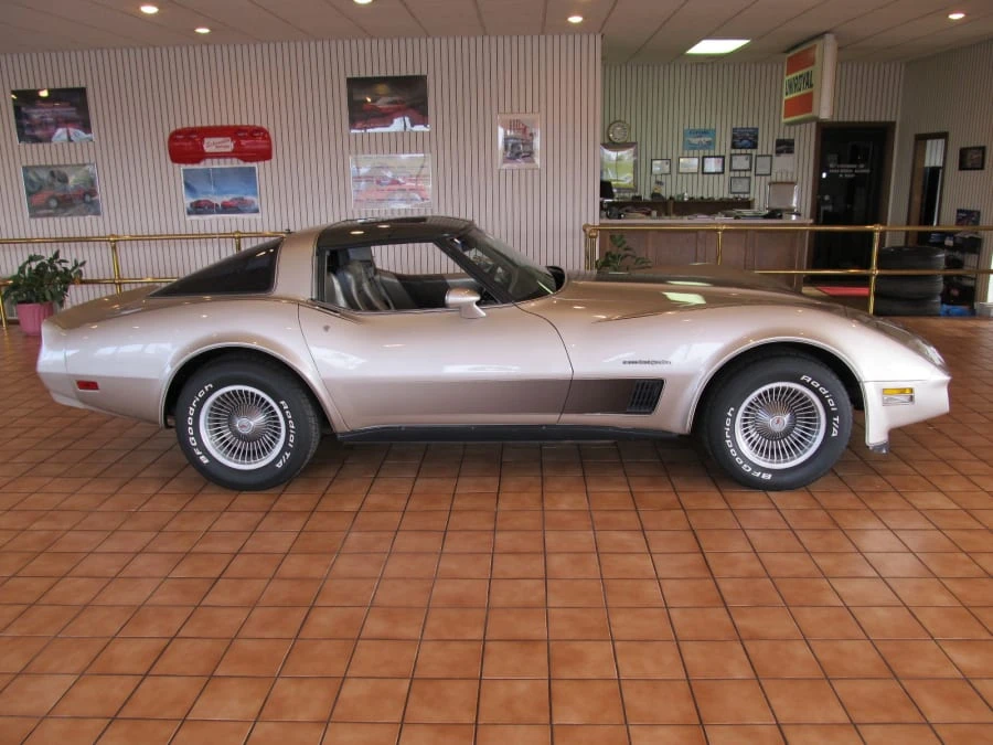 1982 Chevrolet Corvette C3 - Image 2 of 6