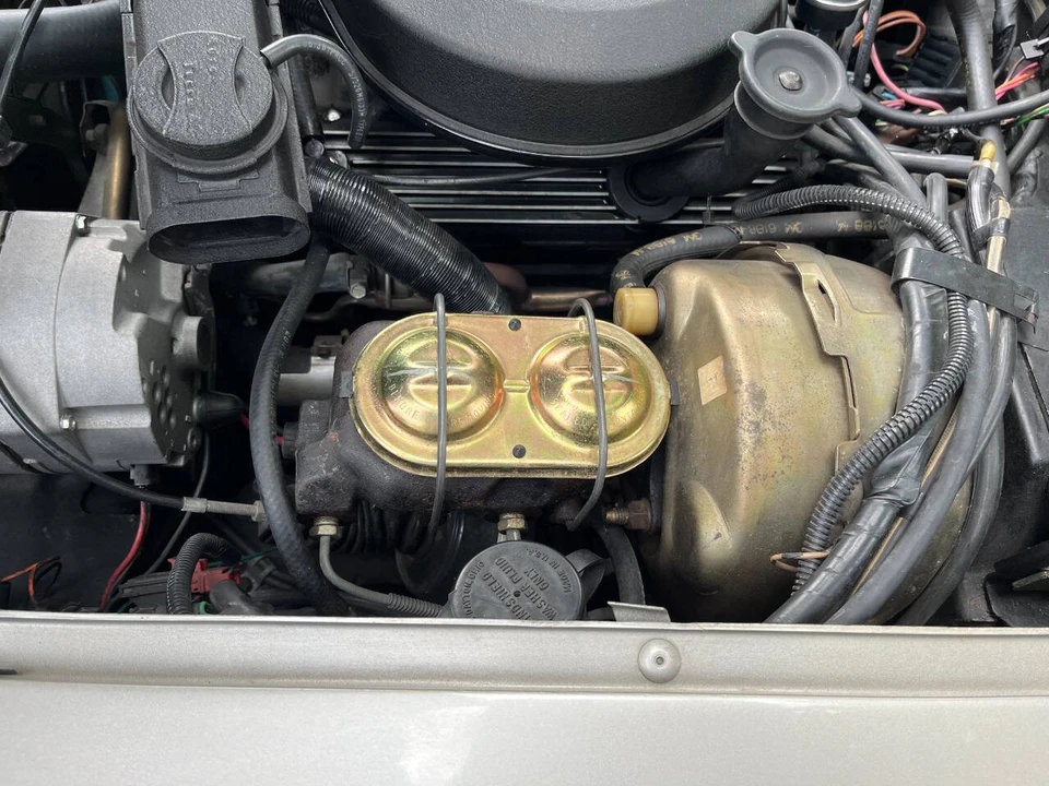1982 Chevrolet Corvette C3 - Image 19 of 31