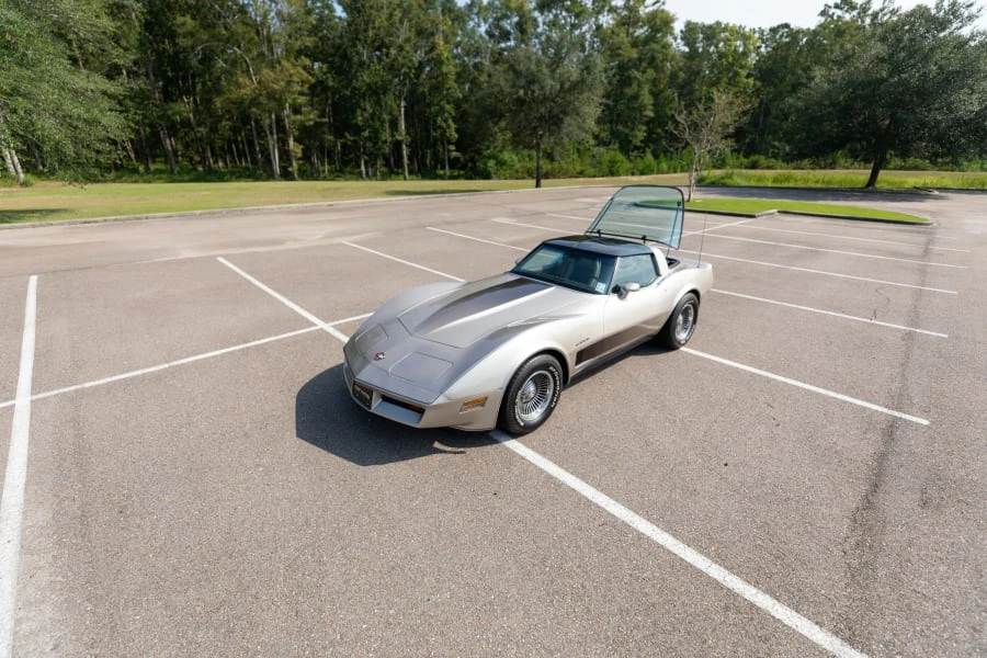 1982 Chevrolet Corvette C3 - Image 27 of 31