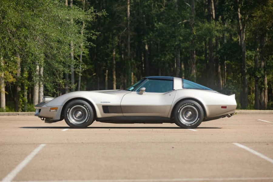 1982 Chevrolet Corvette C3 - Image 2 of 31