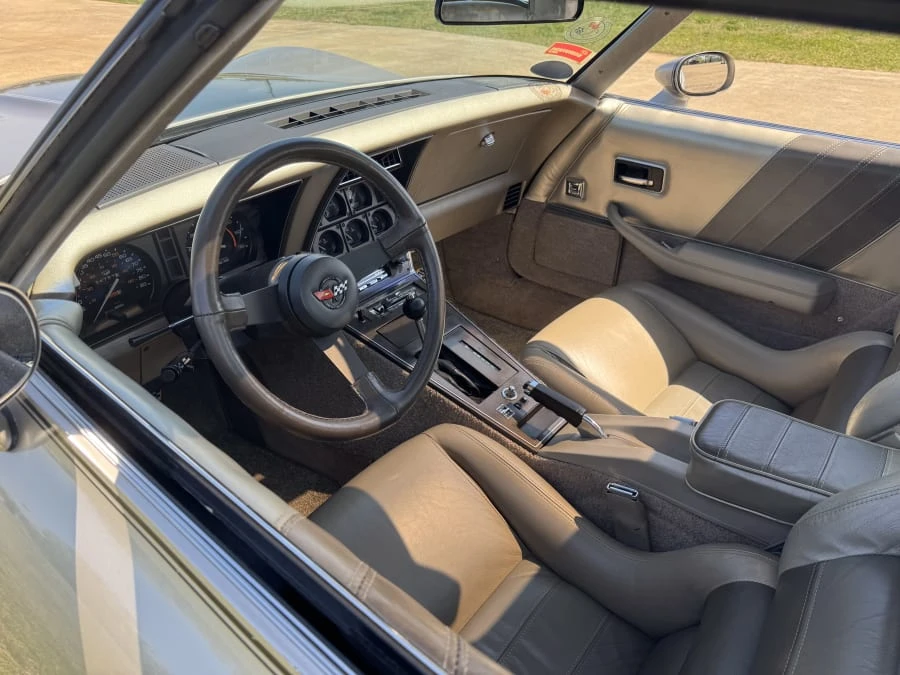 1982 Chevrolet Corvette C3 - Image 9 of 26