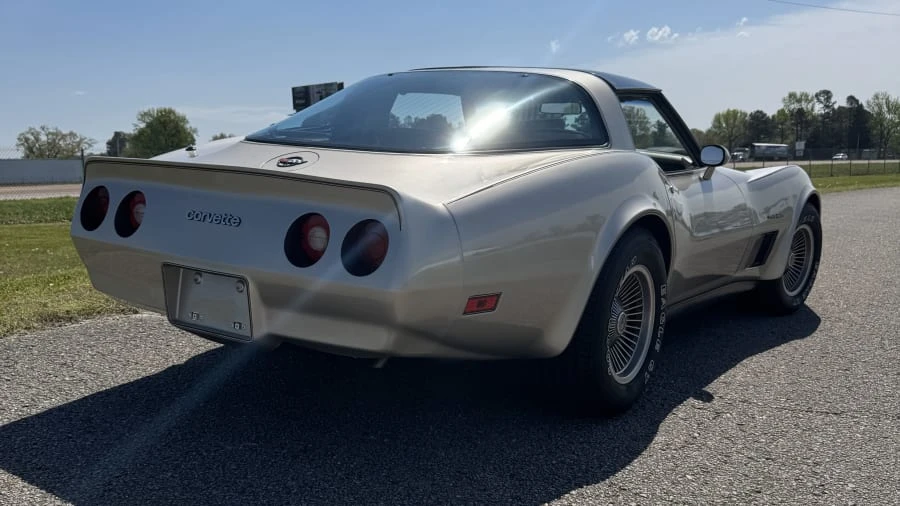 1982 Chevrolet Corvette C3 - Image 3 of 26