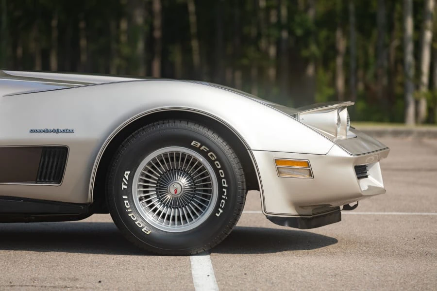 1982 Chevrolet Corvette C3 - Image 23 of 31
