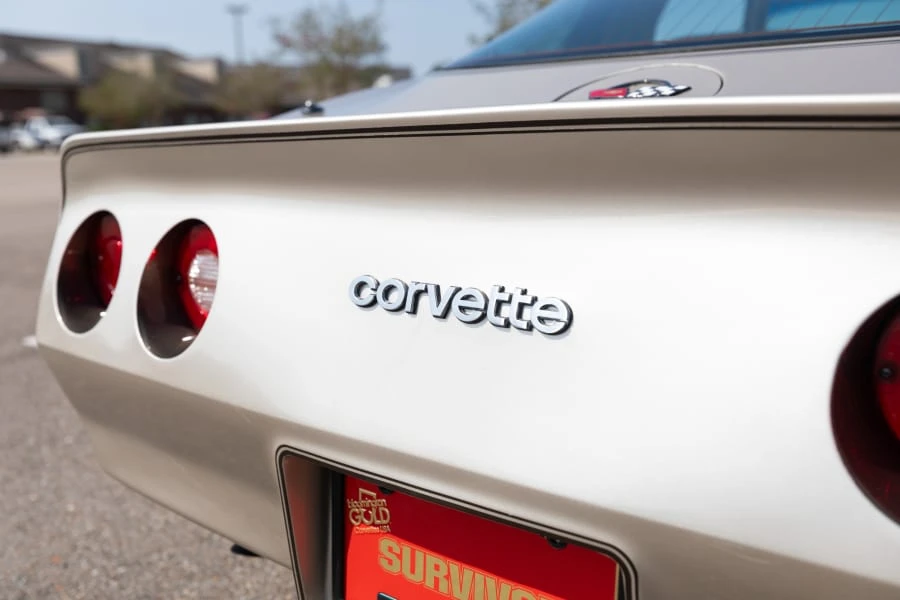 1982 Chevrolet Corvette C3 - Image 15 of 31