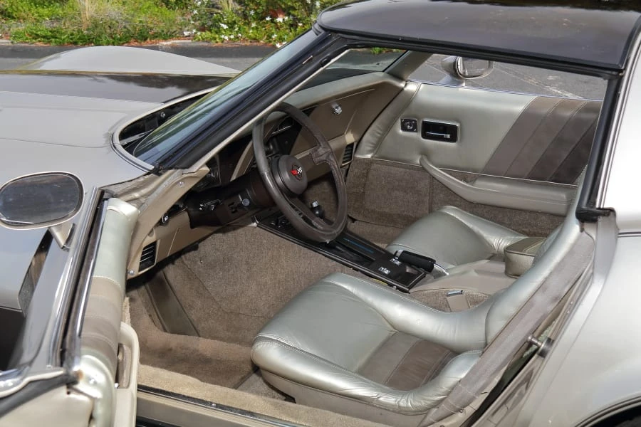 1982 Chevrolet Corvette C3 - Image 23 of 31