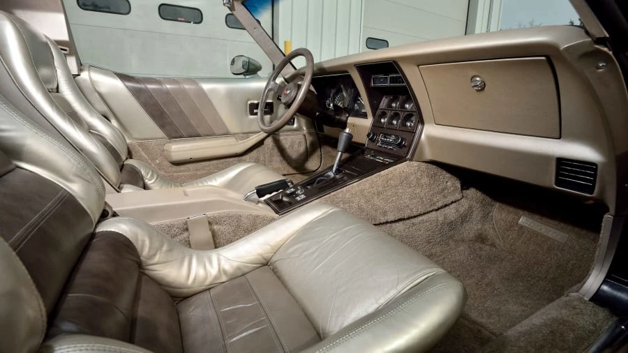 1982 Chevrolet Corvette C3 - Image 5 of 12