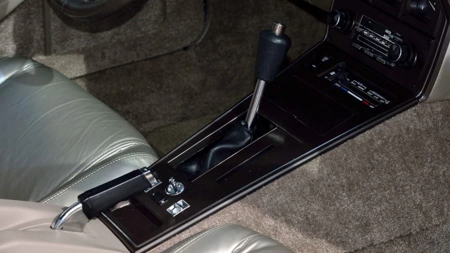 1982 Chevrolet Corvette C3 - Image 8 of 12
