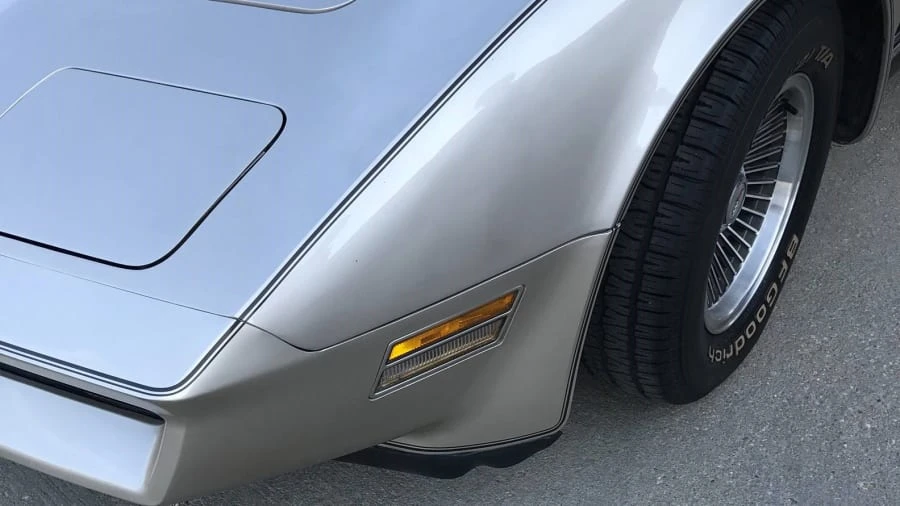 1982 Chevrolet Corvette C3 - Image 10 of 12