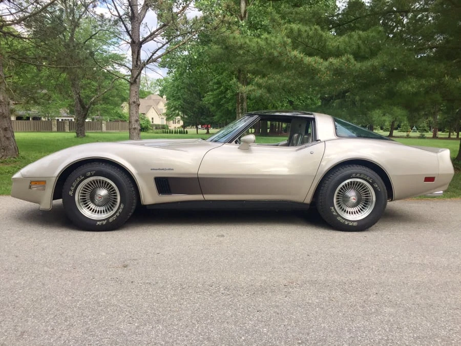 1982 Chevrolet Corvette C3 - Image 2 of 12
