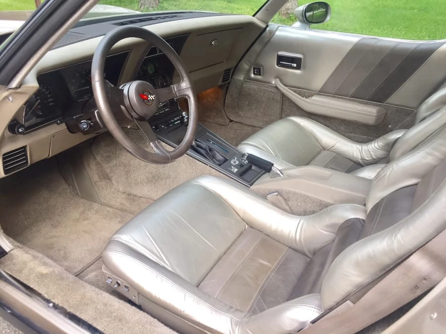 1982 Chevrolet Corvette C3 - Image 5 of 12