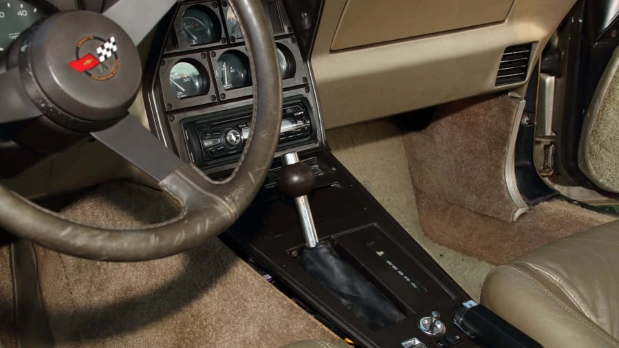 1982 Chevrolet Corvette C3 - Image 10 of 12