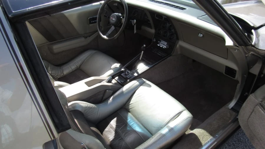 1982 Chevrolet Corvette C3 - Image 5 of 7