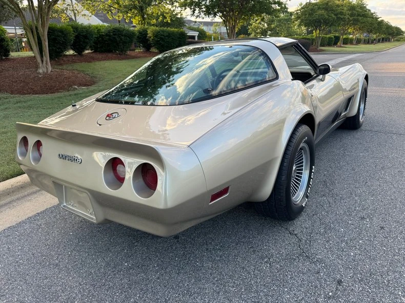 1982 Chevrolet Corvette C3 - Image 7 of 19