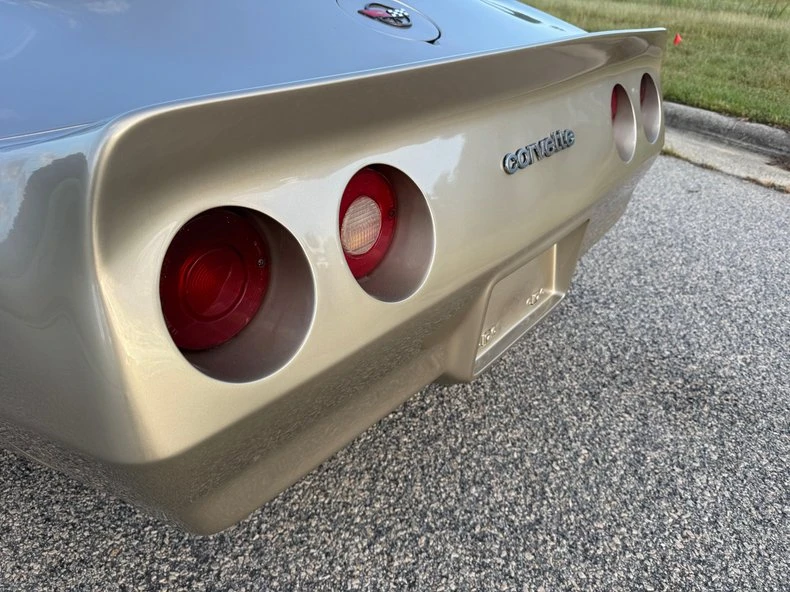 1982 Chevrolet Corvette C3 - Image 11 of 19