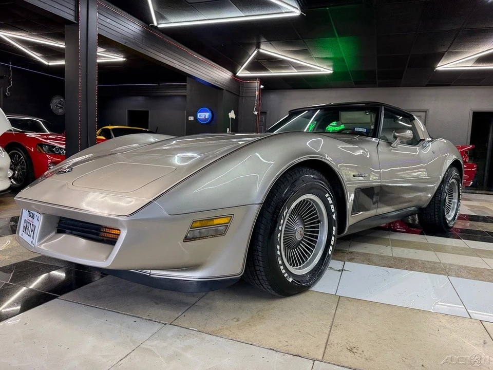 1982 Chevrolet Corvette C3 - Image 5 of 12