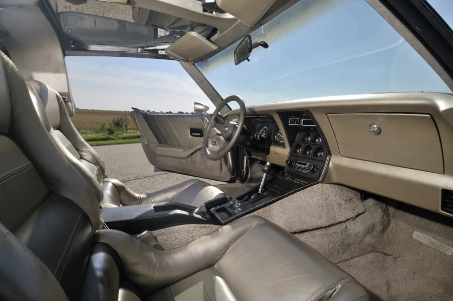 1982 Chevrolet Corvette C3 - Image 3 of 8