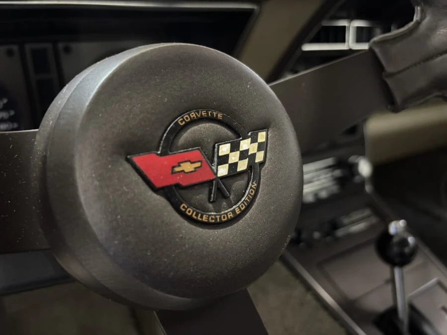 1982 Chevrolet Corvette C3 - Image 12 of 19