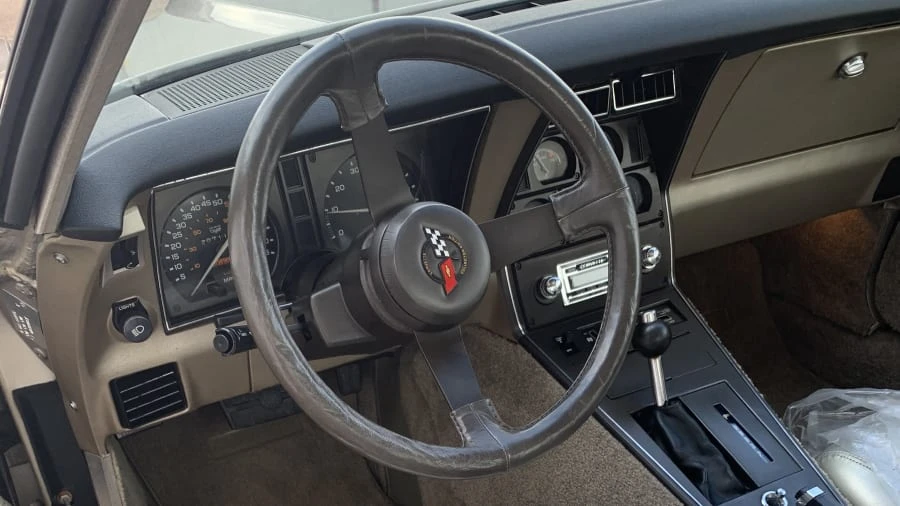 1982 Chevrolet Corvette C3 - Image 2 of 7