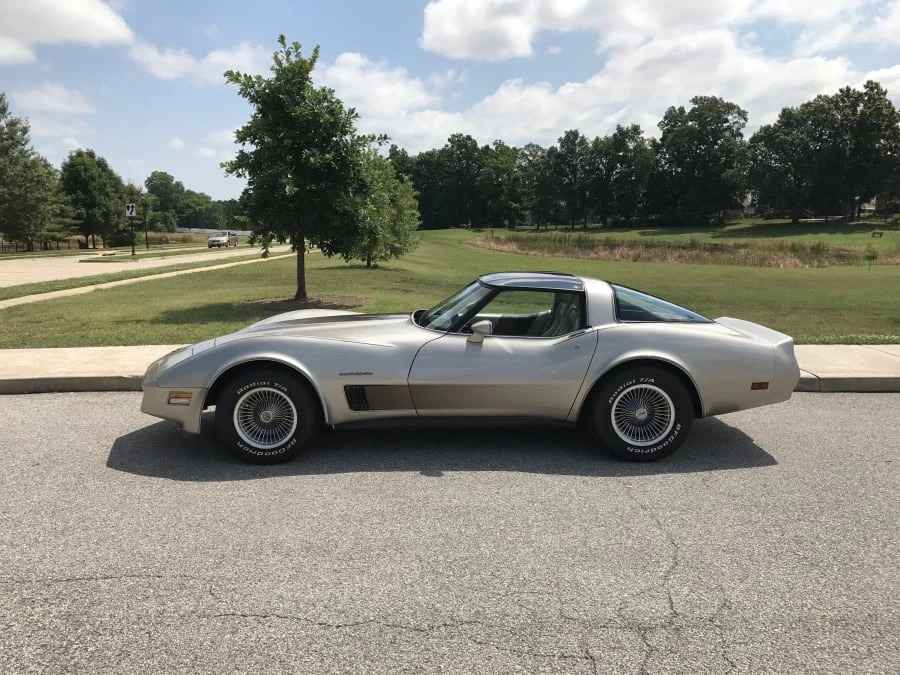 1982 Chevrolet Corvette C3 - Image 2 of 8