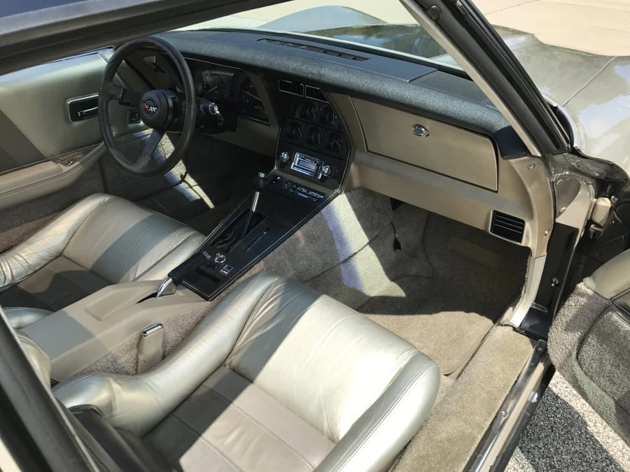 1982 Chevrolet Corvette C3 - Image 5 of 8