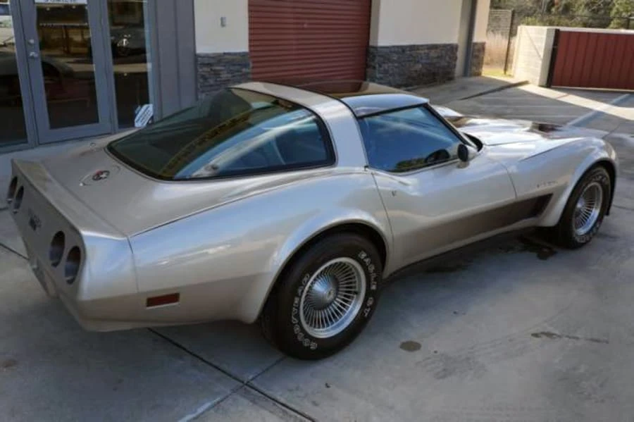 1982 Chevrolet Corvette C3 - Image 2 of 8