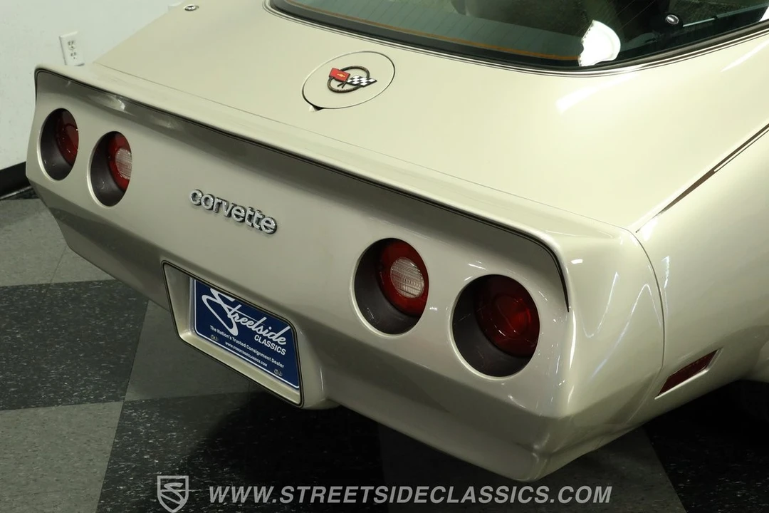 1982 Chevrolet Corvette C3 - Image 9 of 25
