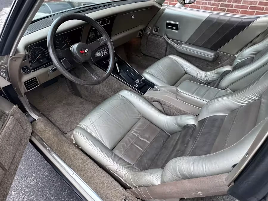1982 Chevrolet Corvette C3 - Image 9 of 16
