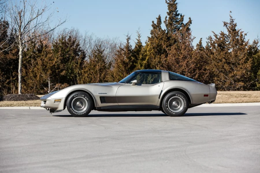 1982 Chevrolet Corvette C3 - Image 2 of 12
