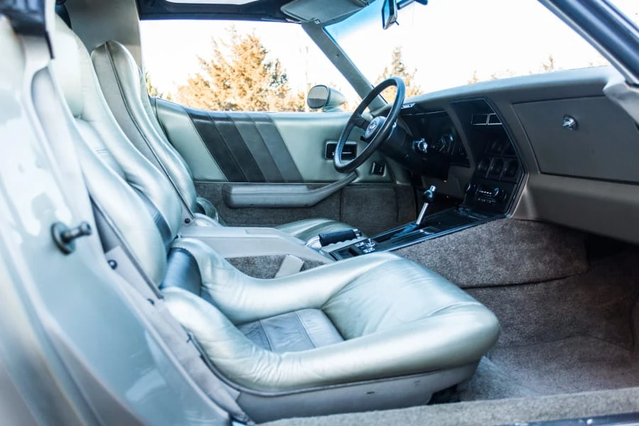 1982 Chevrolet Corvette C3 - Image 5 of 12