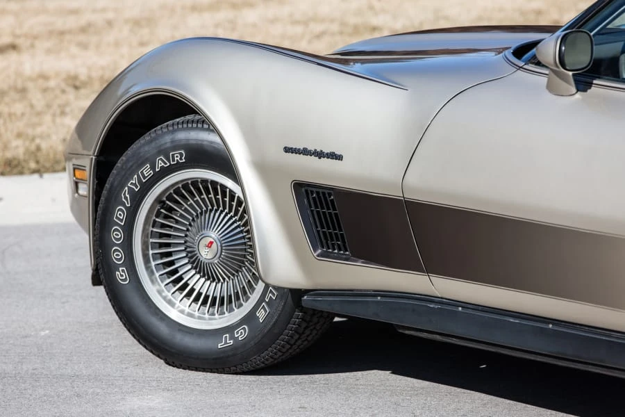 1982 Chevrolet Corvette C3 - Image 11 of 12