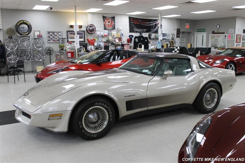 1982 Chevrolet Corvette C3 - Image 13 of 31