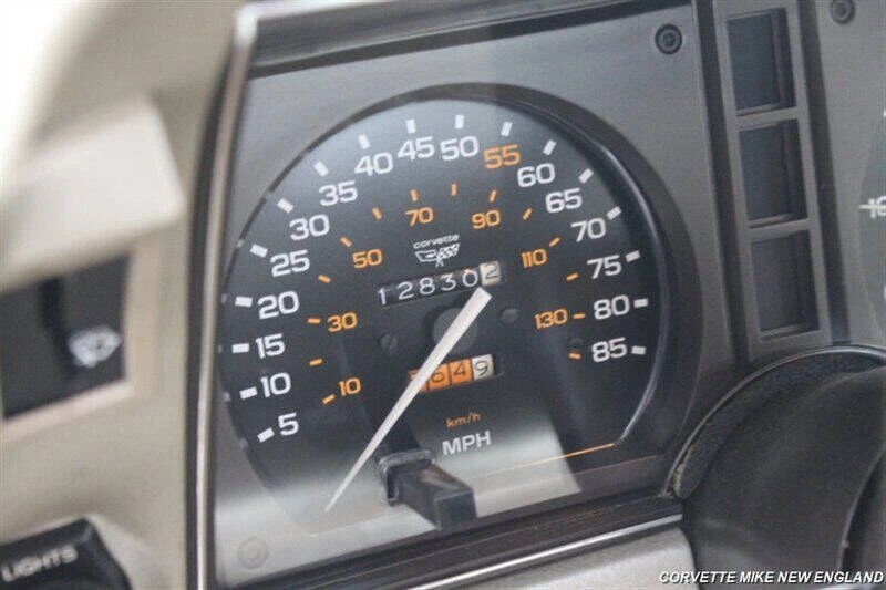 1982 Chevrolet Corvette C3 - Image 28 of 31