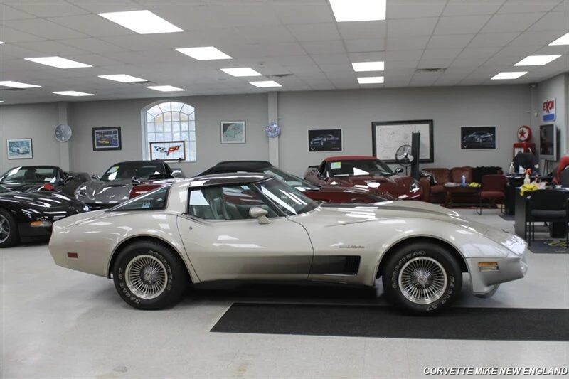 1982 Chevrolet Corvette C3 - Image 5 of 31