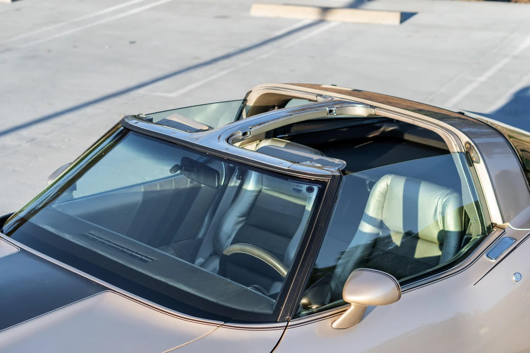 1982 Chevrolet Corvette C3 - Image 25 of 31