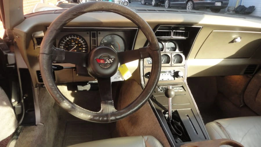 1982 Chevrolet Corvette C3 - Image 6 of 10