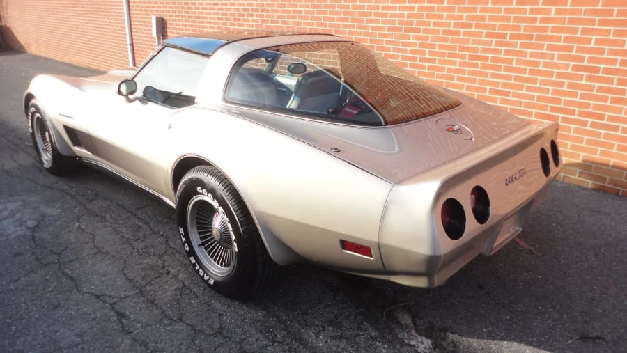 1982 Chevrolet Corvette C3 - Image 8 of 10