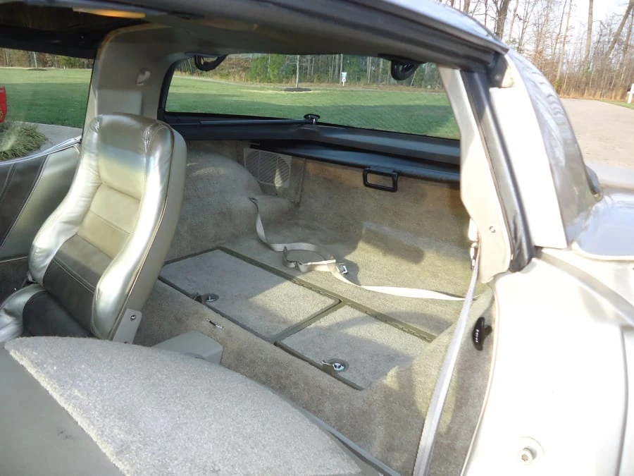 1982 Chevrolet Corvette C3 - Image 6 of 8