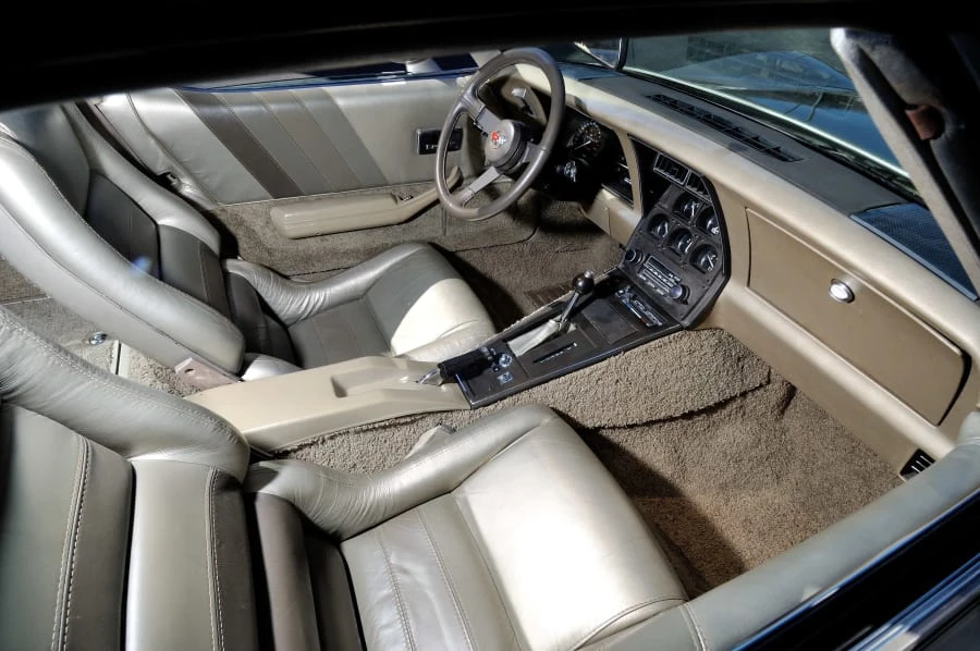 1982 Chevrolet Corvette C3 - Image 5 of 12